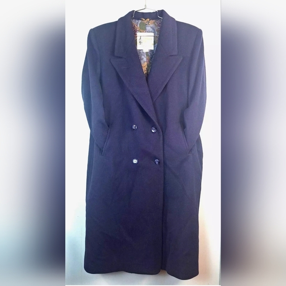 London Fog Jackets & Blazers - London Fog Luxury Coat Pure Virgin Wool Dark Blue Coat Fully Lined Size 14 P